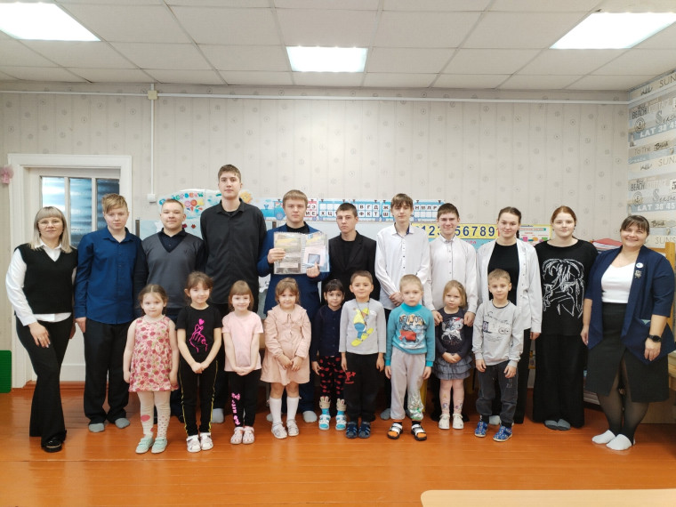 Подарок дошколятам.